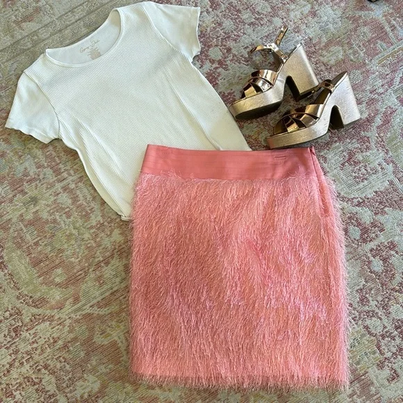 Worth Pink Fuzzy Skirt - Picture 1 of 5